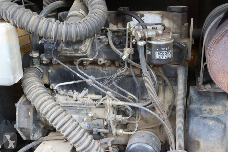 Escavadora Pel Job 233