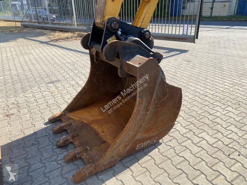 Skovl Caterpillar NVT