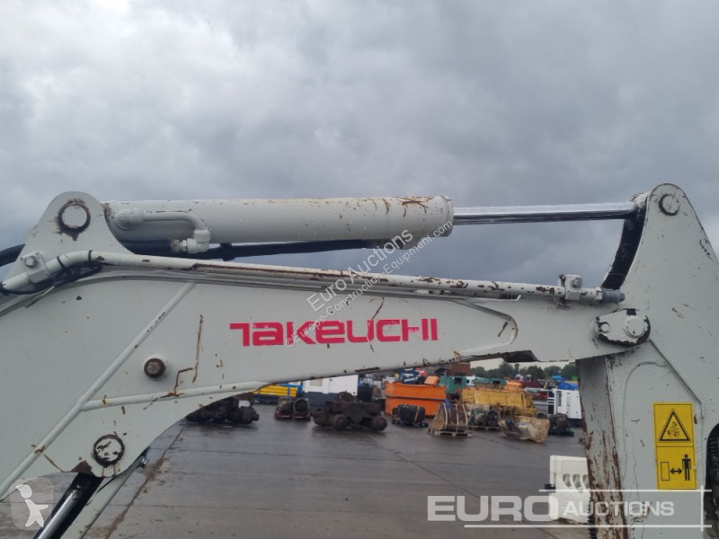 Skovl Takeuchi