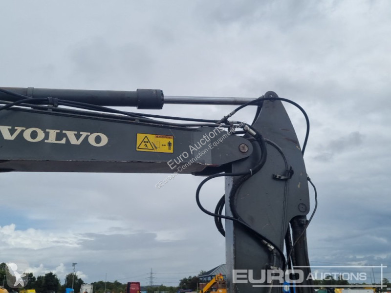 Skovl Volvo