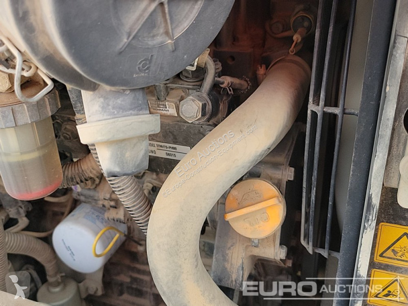 جرافة Hitachi ZX19U-6 YLR