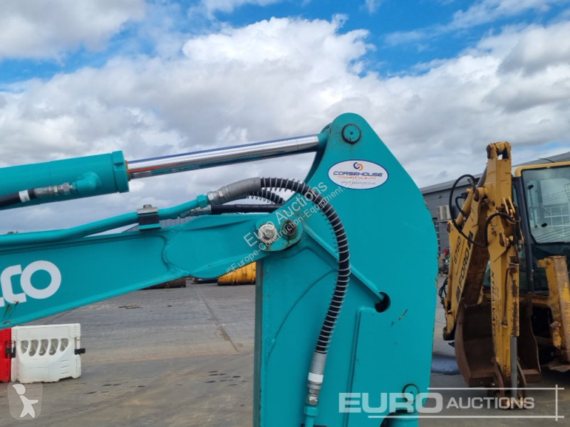 Escavadora Kobelco SK17SR-3E
