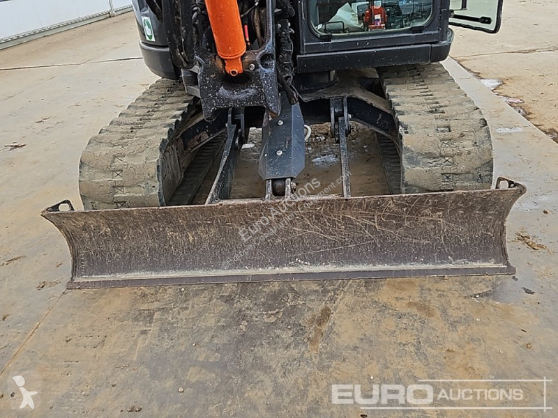 Escavatore Hitachi B-6