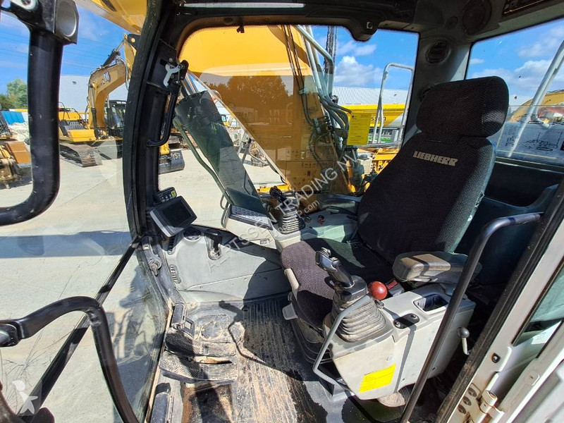 Escavadora Liebherr