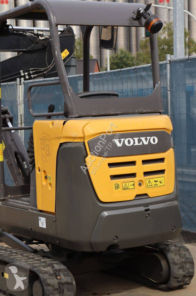 Graafmachine Volvo EC18D