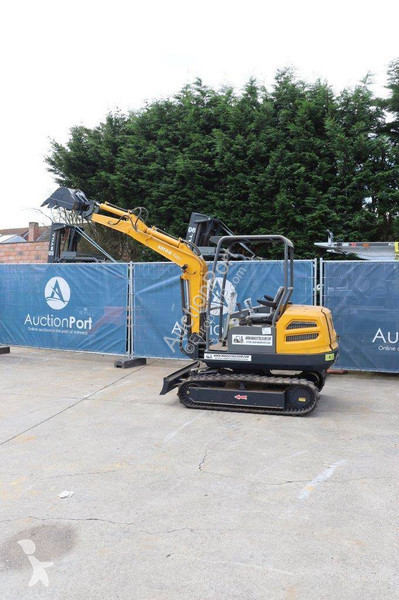 Excavator  Nycheki Q25PRO