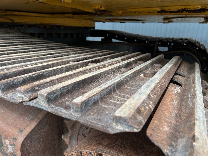 Excavator Caterpillar L