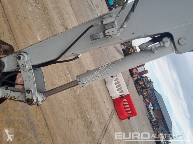 Graafmachine Takeuchi TB240