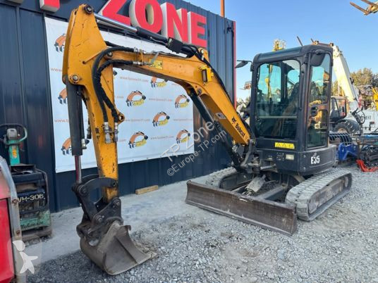 Lopatový nakládač Bobcat e35 cabine à 23500 € ht