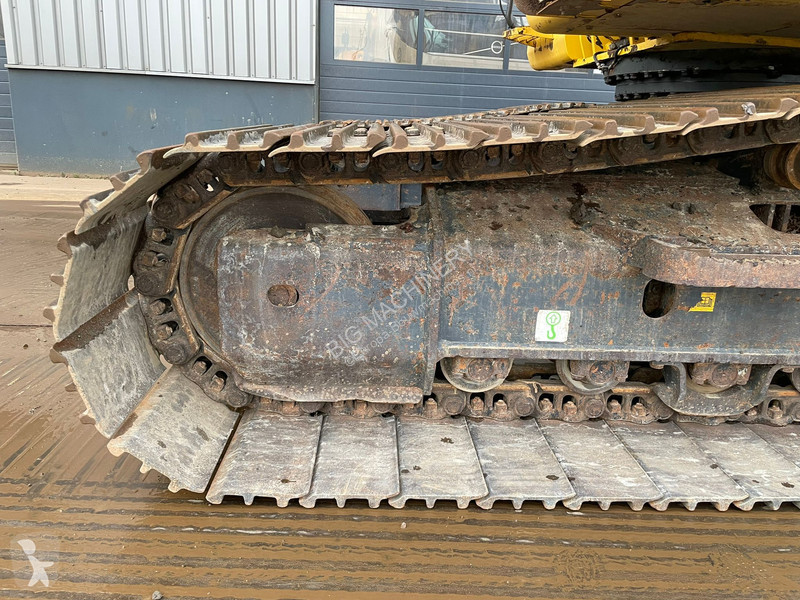 Skovl Komatsu Engcon and 3 x bucket