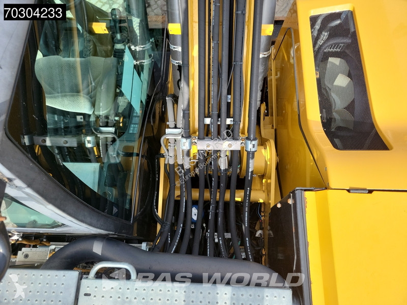 جرافة Caterpillar F F Outrigger + Blade
