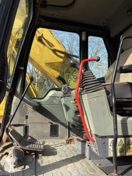 Экскаватор Komatsu