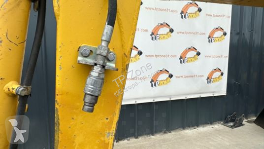 Rýpadlo Komatsu pc26mr-3 à 21 500 € ht