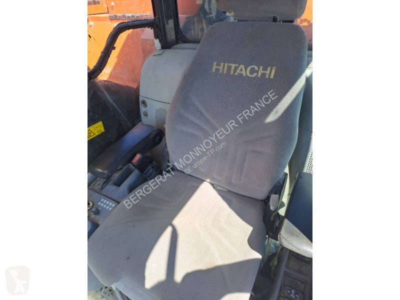 Skovl Hitachi