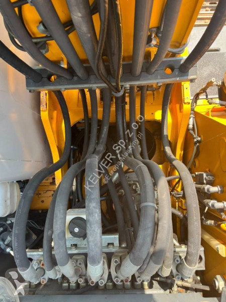 Lopatový nakládač Liebherr R900 * 2011 *...
