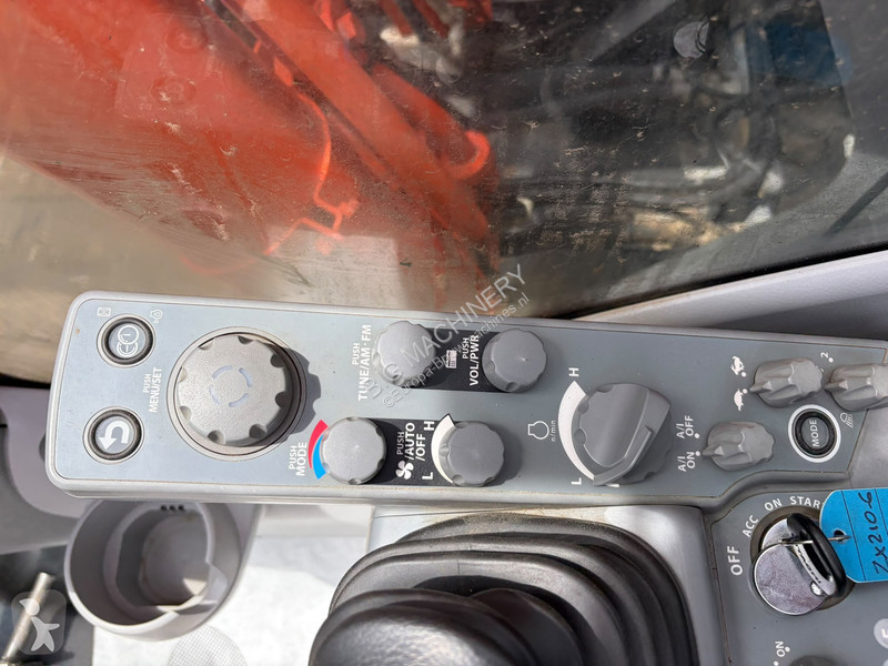 Skovl Hitachi 6