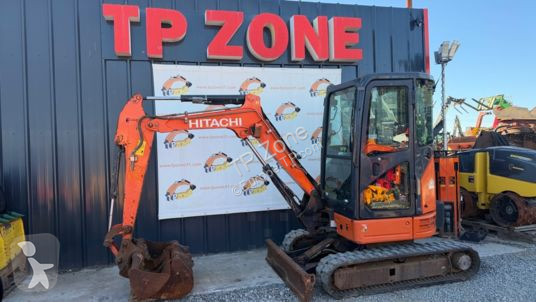 Rýpadlo Hitachi zx26u-5a cr cabine à 22 500 € ht