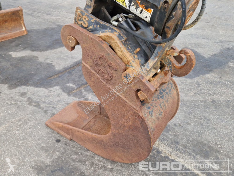 جرافة Hyundai ROBEX 60CR-9A