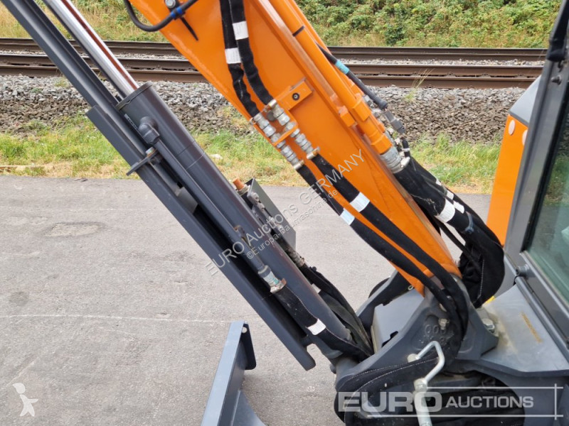 Rýpadlo Develon DX27Z-7