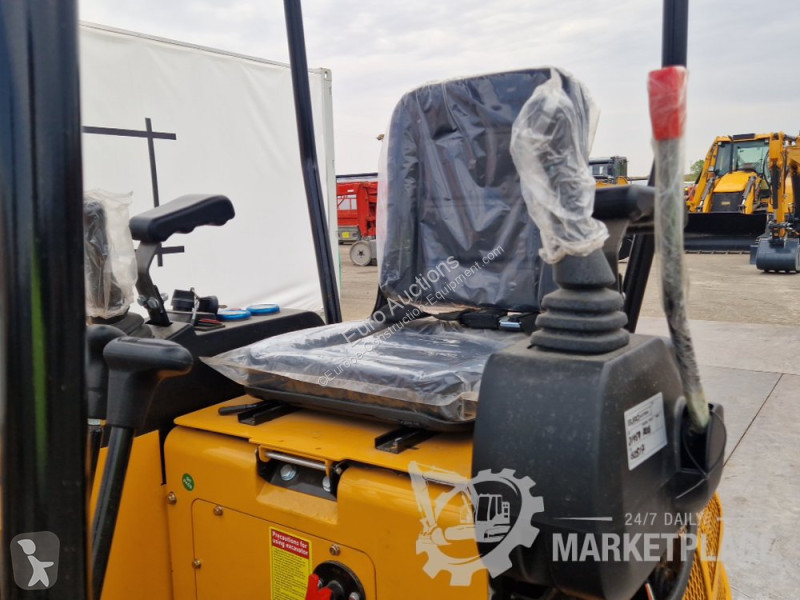 Екскаватор Captok CK16PD