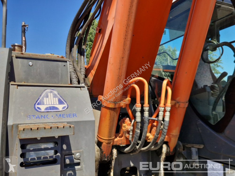 Rýpadlo Hitachi ZX225 USLC3