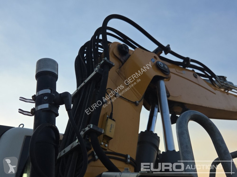 Escavatore Liebherr A920