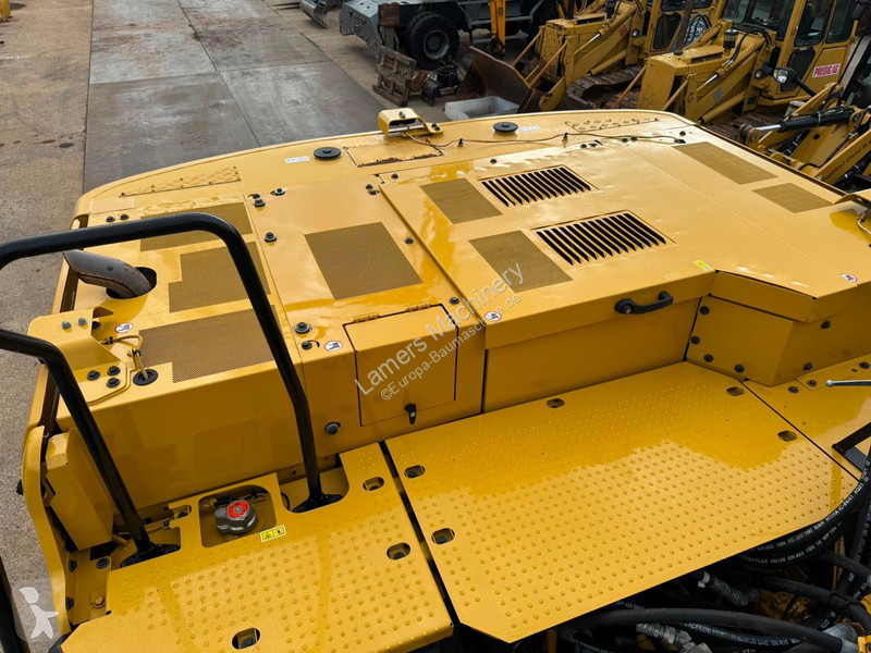 Lopatový nakládač Caterpillar NG 07B .