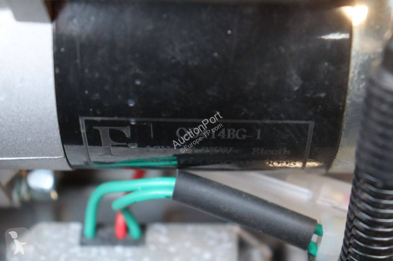 Lopatový nakládač Vicsec VC15P