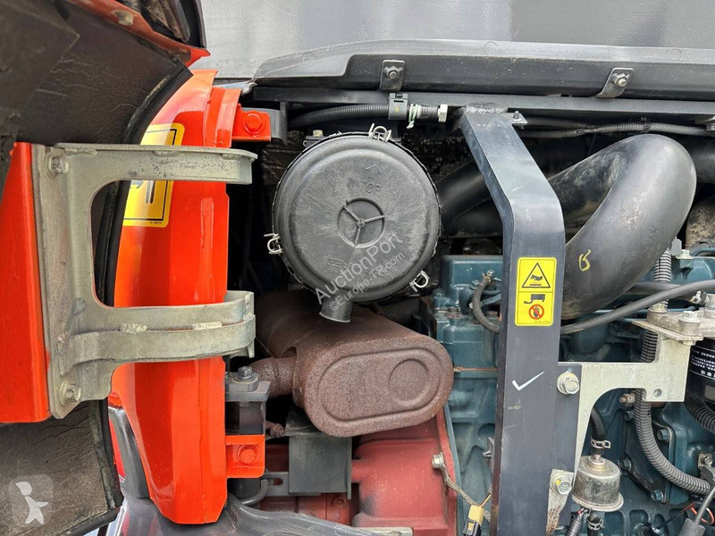 جرافة Kubota KX155-5
