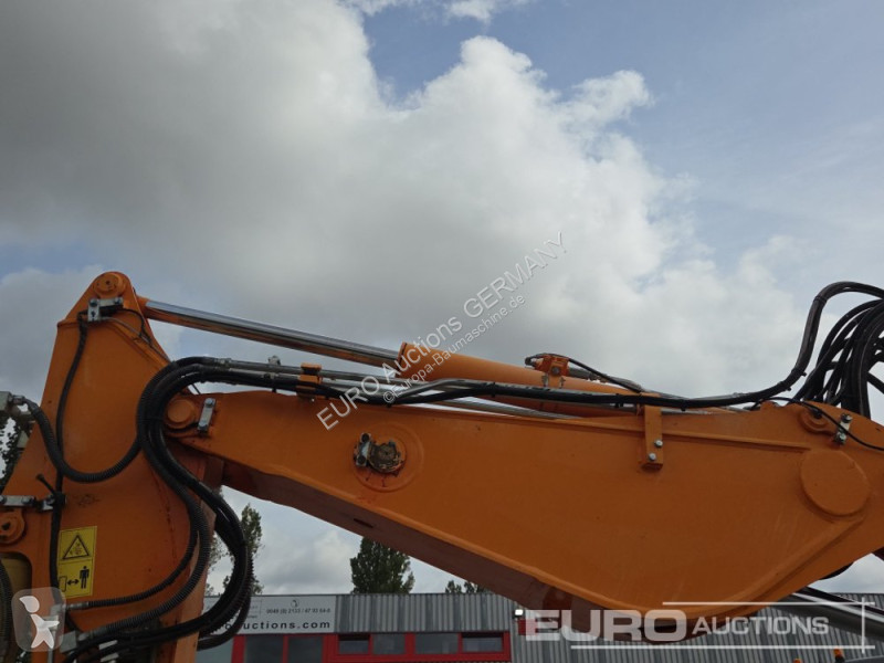 Excavadora Komatsu MR