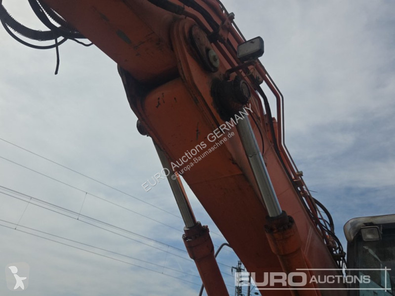 Graafmachine Hitachi LC-3