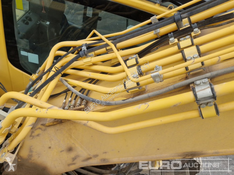 Lopatový nakládač Komatsu NLC-11