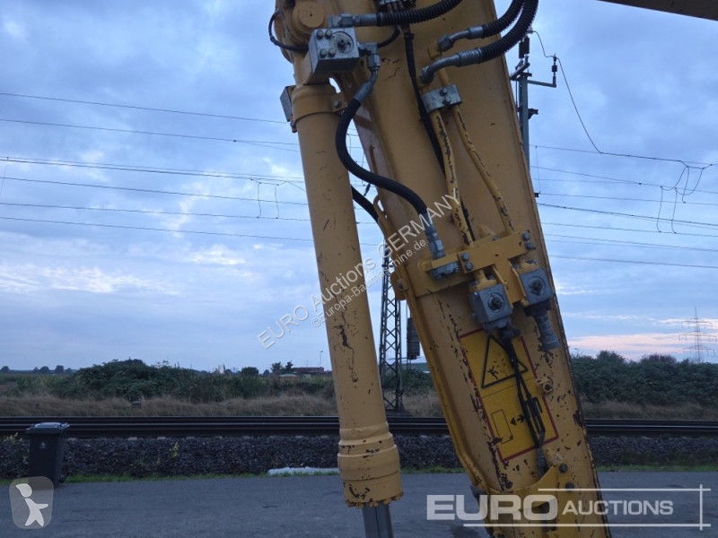 Екскаватор Komatsu