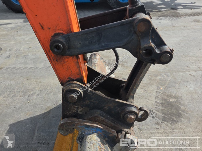 Excavadora JCB 86C-1