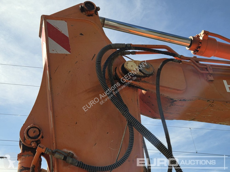 Pelle Hitachi
