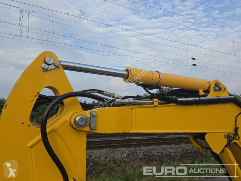 Багер Komatsu