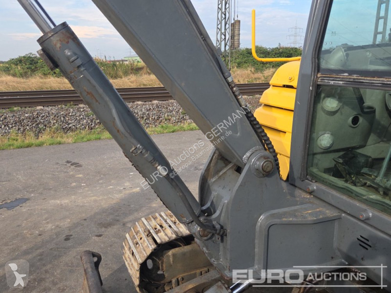Багер Volvo EC60C