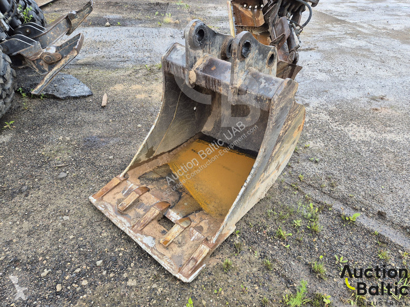 Pelle New Holland 36