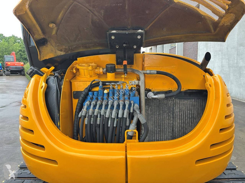 Graafmachine JCB 8056