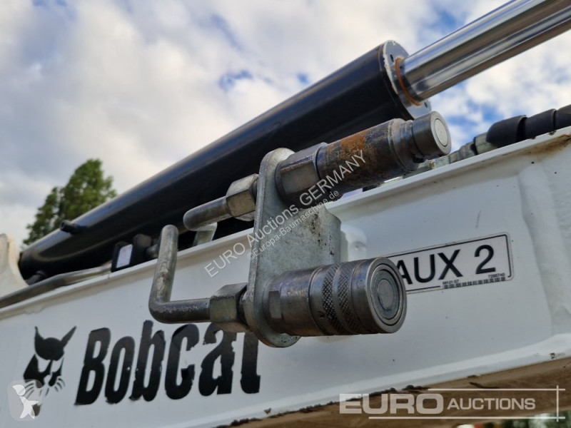 Bobcat E27 excavator