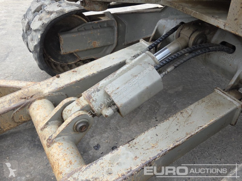 Graafmachine Volvo ECR25D