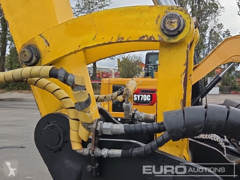 Екскаватор Komatsu PW118MR-11