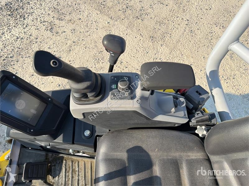 Екскаватор Wacker Neuson E
