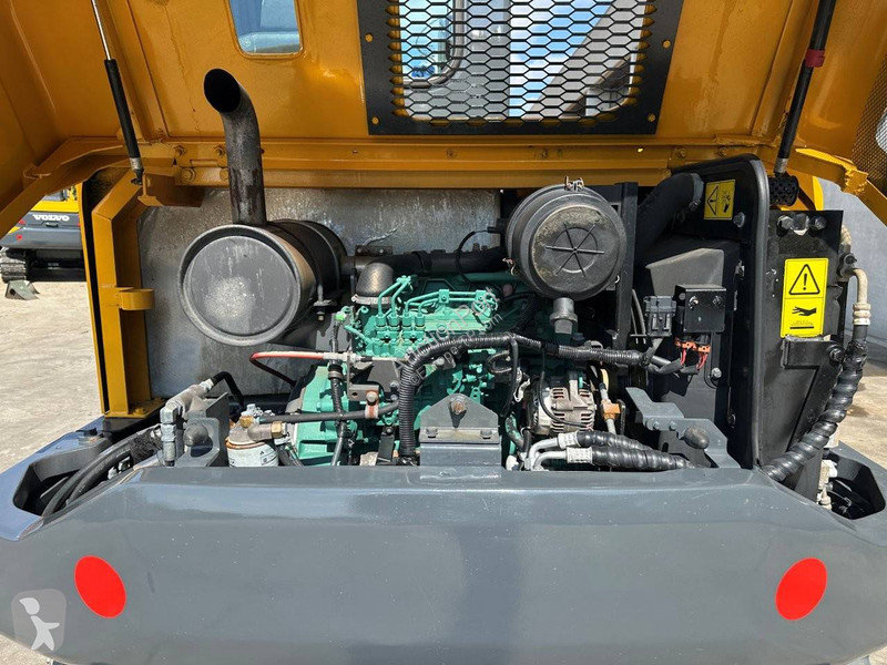 Екскаватор Volvo D