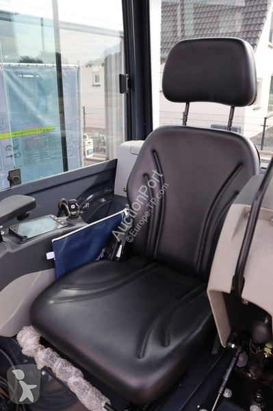 Sunward SWE20FED excavator