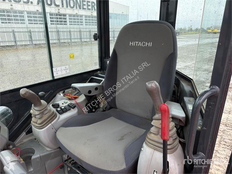 Escavadora Hitachi ZX33U-6 Mini Excavator