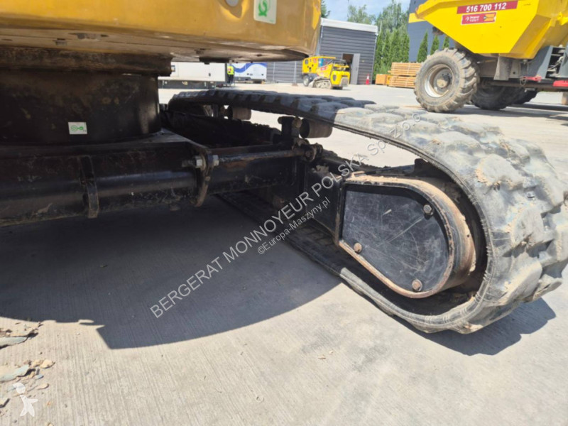 Escavadora Caterpillar 302.7-07CR