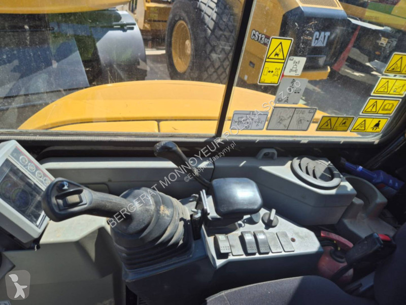 Escavadora Caterpillar 303.5E2CR