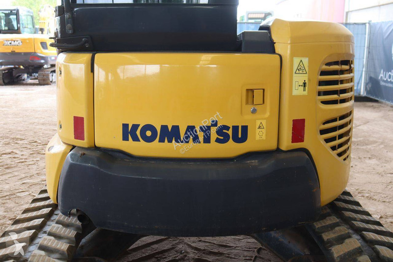 Excavadora Komatsu PC55MR