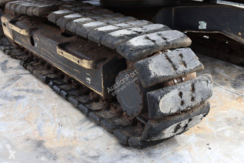 Excavadora Komatsu PC138US-11
